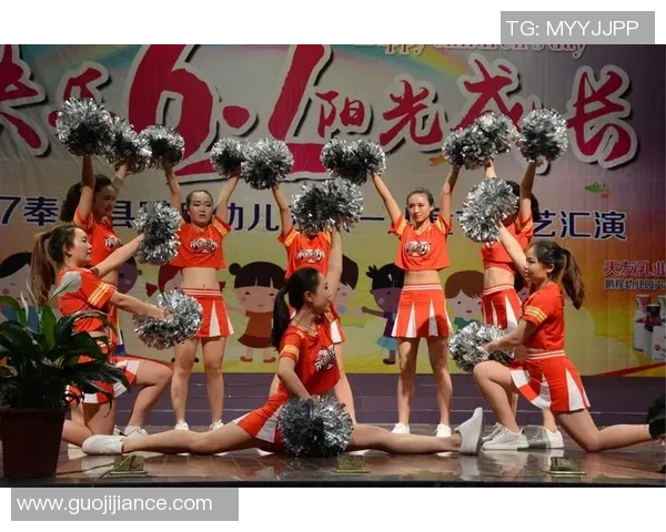 2017年热门足球操舞蹈视频带你领略激情与活力的完美结合