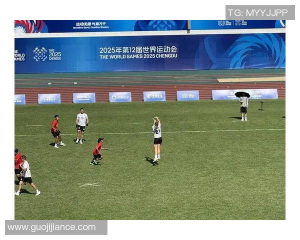 上海飞盘队与成都飞盘队赛后状态分析与表现评估