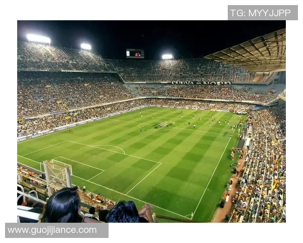 东邪足球：在绿茵场上追逐梦想与激情的传奇之旅