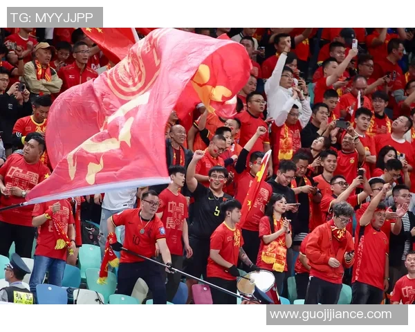 中国足球以一球小胜韩国队展现强劲实力与团队默契 中国足球以一球小胜韩国队展现强劲实力与团队默契