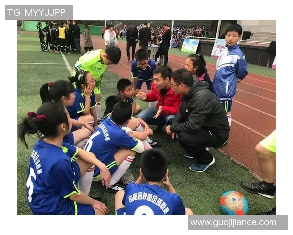 义乌足球服的魅力与品质探秘让你在球场上尽显风采与个性